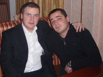 Слева — Пеунков, справа — Мильченко